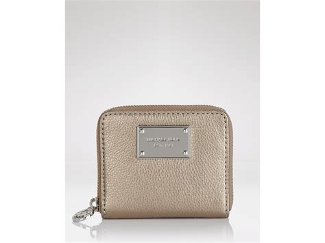 michael kors jet set leather zip michael kors small credit card holder|Jet Set Small Leather Wallet .